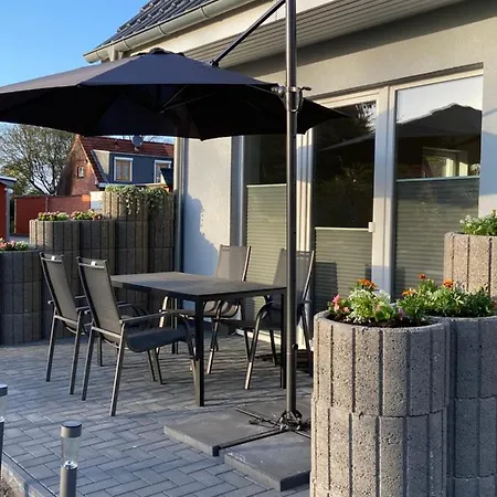 Wesloer Landstrasse 6a Fuer 4 Personen Holiday home *